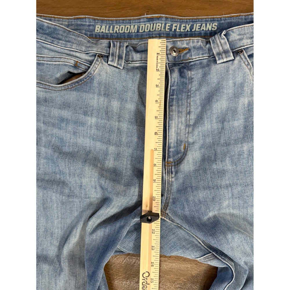 Duluth Trading Co Ballroom Double Flex Jeans Light Wash Relaxed Fit 38x32 Mens - Picture 3 of 11
